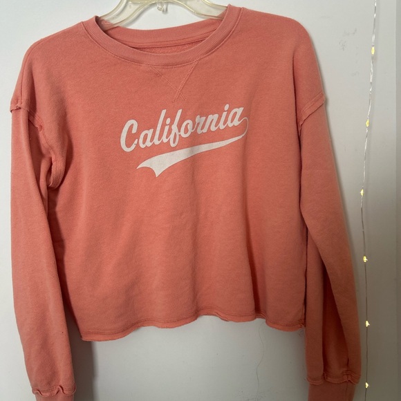 SO Other - SO Girls California Coral cropped Sweater XL
